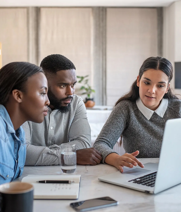 Expert financial planner consultation